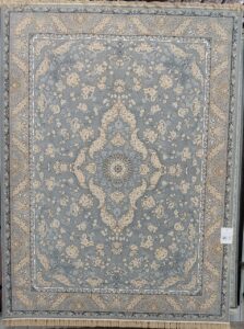 فرش طرح شاپرک نقره ای - 700 شانه تمام آکریلیک